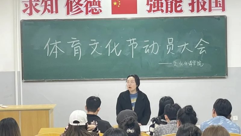 选择加盟品牌时，首先要关注其品牌实力和口碑。一家有实力的品牌通常具备以下特点：